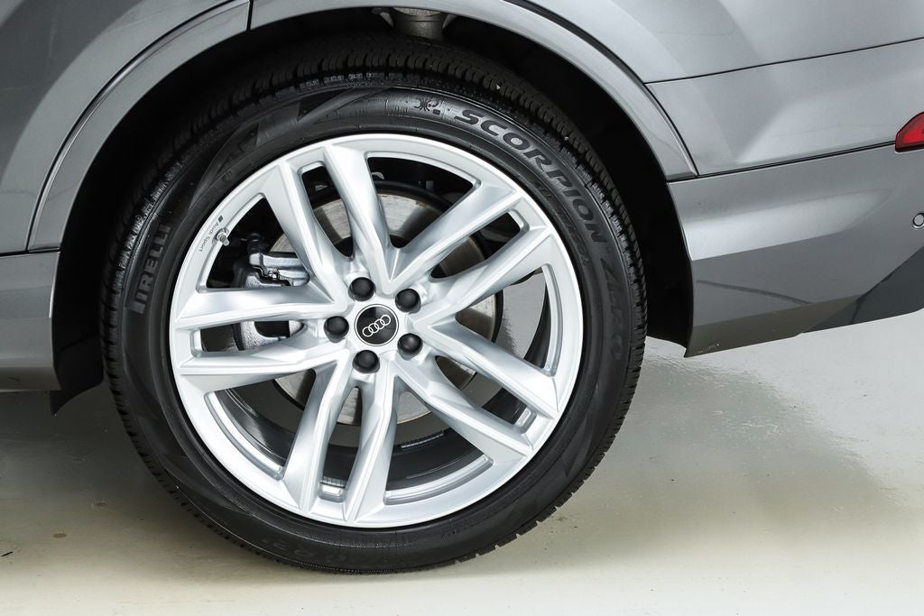 2025 Audi Q7 55 Premium Plus quattro