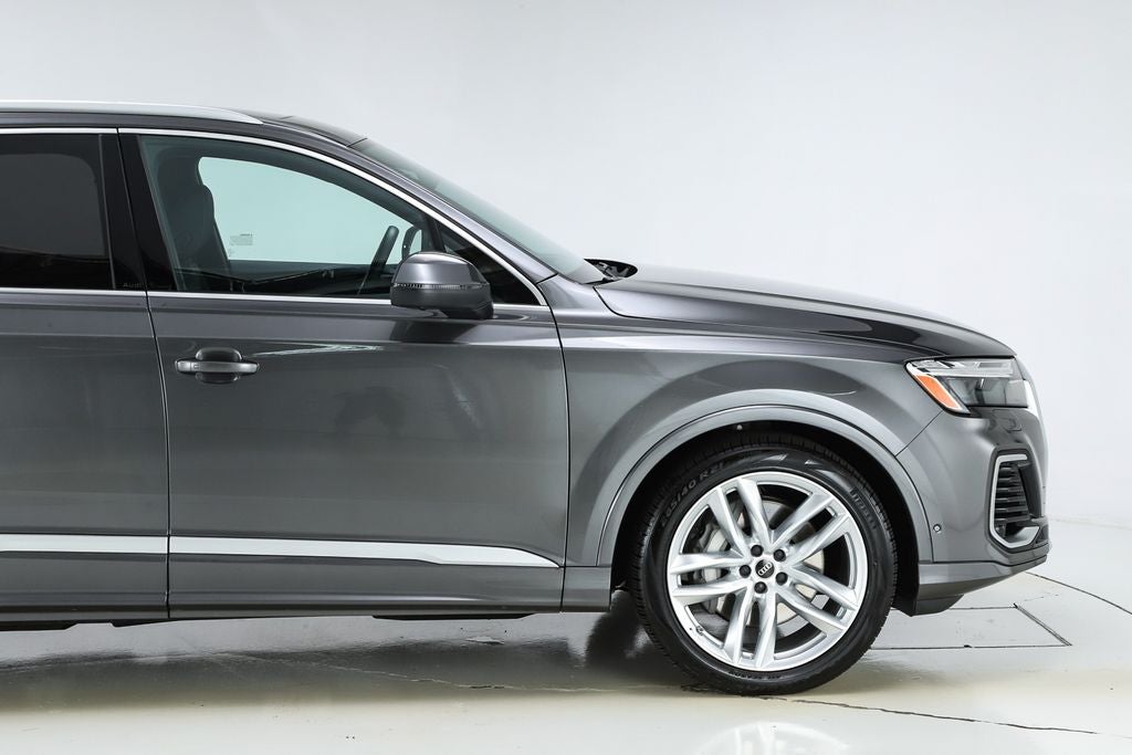 2025 Audi Q7 55 Premium Plus quattro