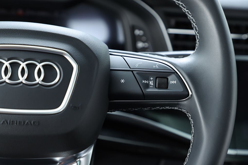 2025 Audi Q7 55 Premium Plus quattro
