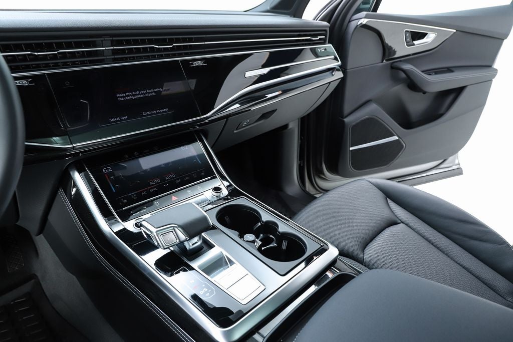 2025 Audi Q7 55 Premium Plus quattro