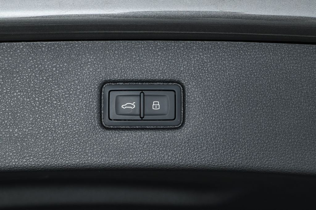 2025 Audi Q7 55 Premium Plus quattro