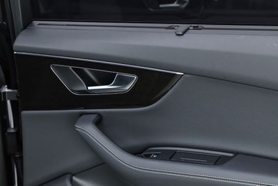 2025 Audi Q7 55 Premium Plus quattro