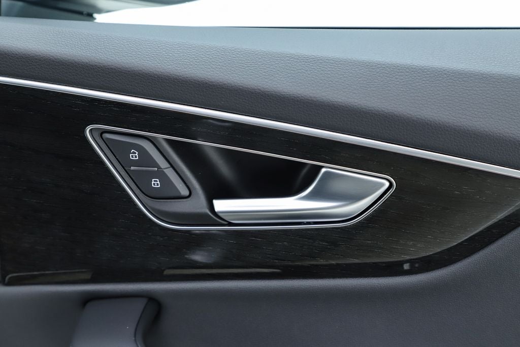 2025 Audi Q7 55 Premium Plus quattro