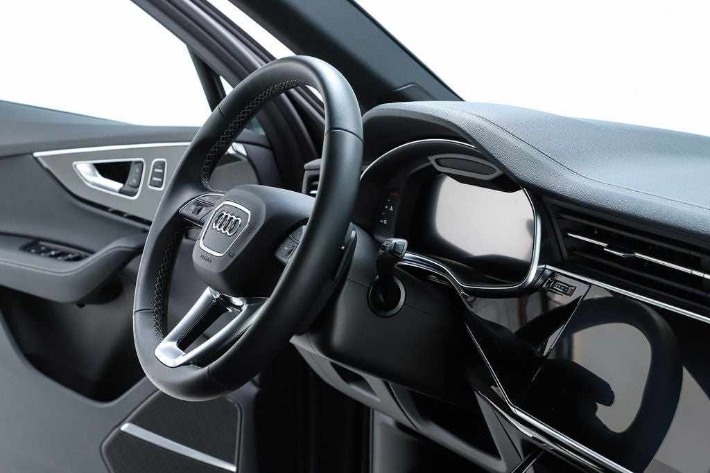 2025 Audi Q7 55 Premium Plus quattro