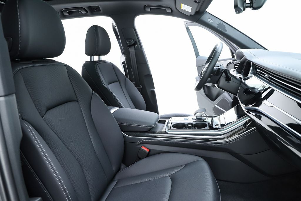 2025 Audi Q7 55 Premium Plus quattro
