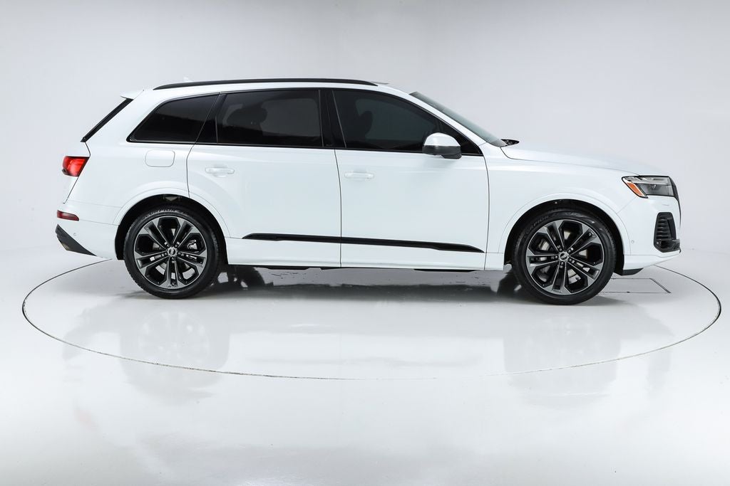 2025 Audi Q7 55 Premium Plus quattro
