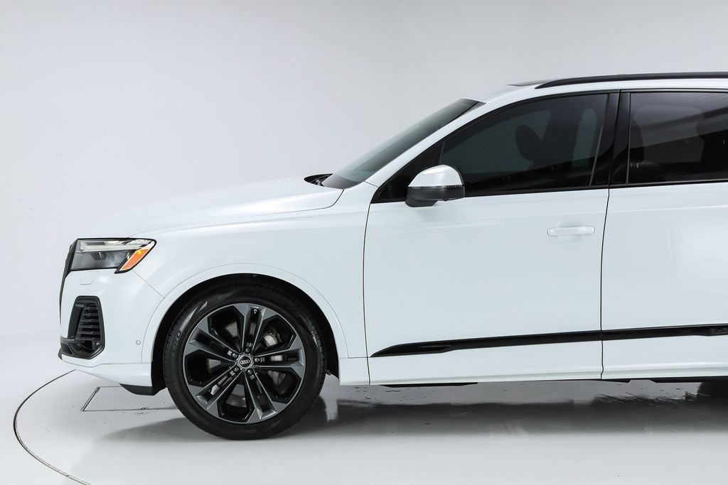 2025 Audi Q7 55 Premium Plus quattro
