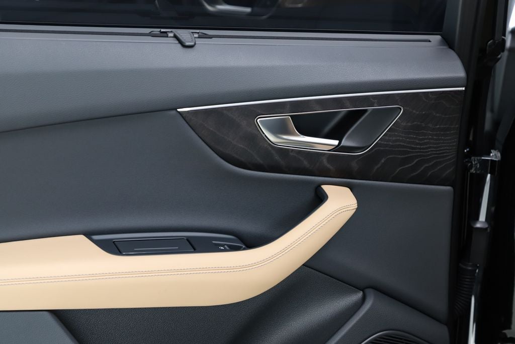 2025 Audi Q7 55 Premium Plus quattro