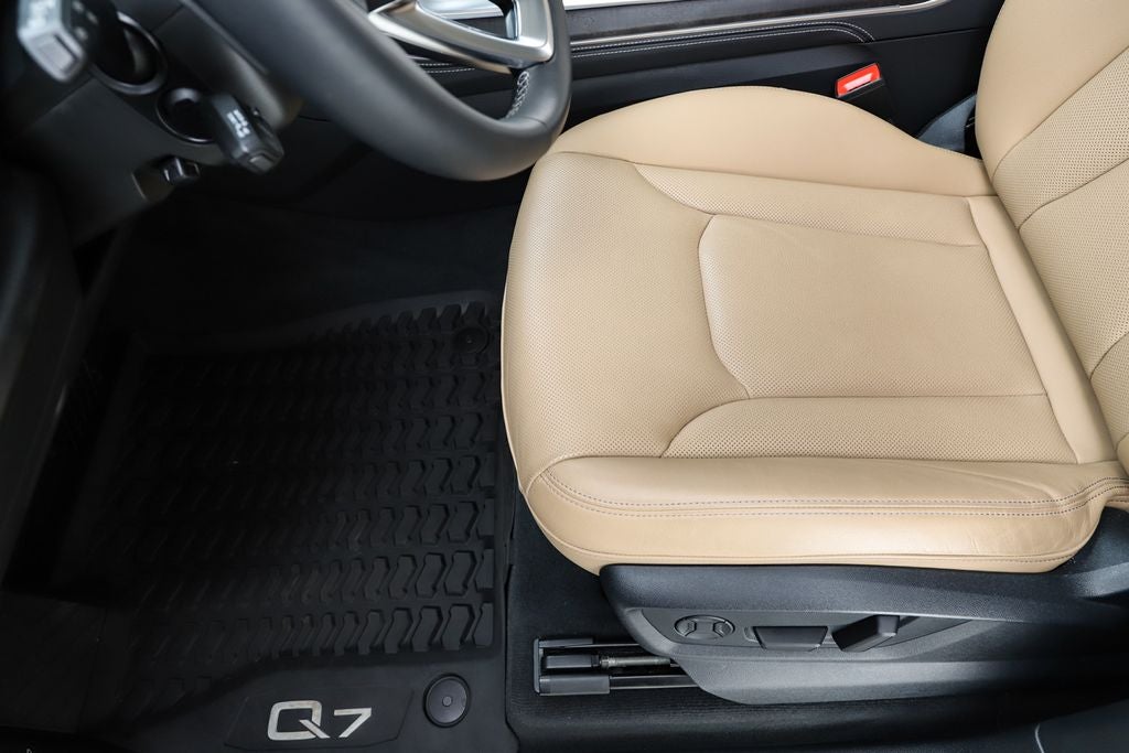 2025 Audi Q7 55 Premium Plus quattro