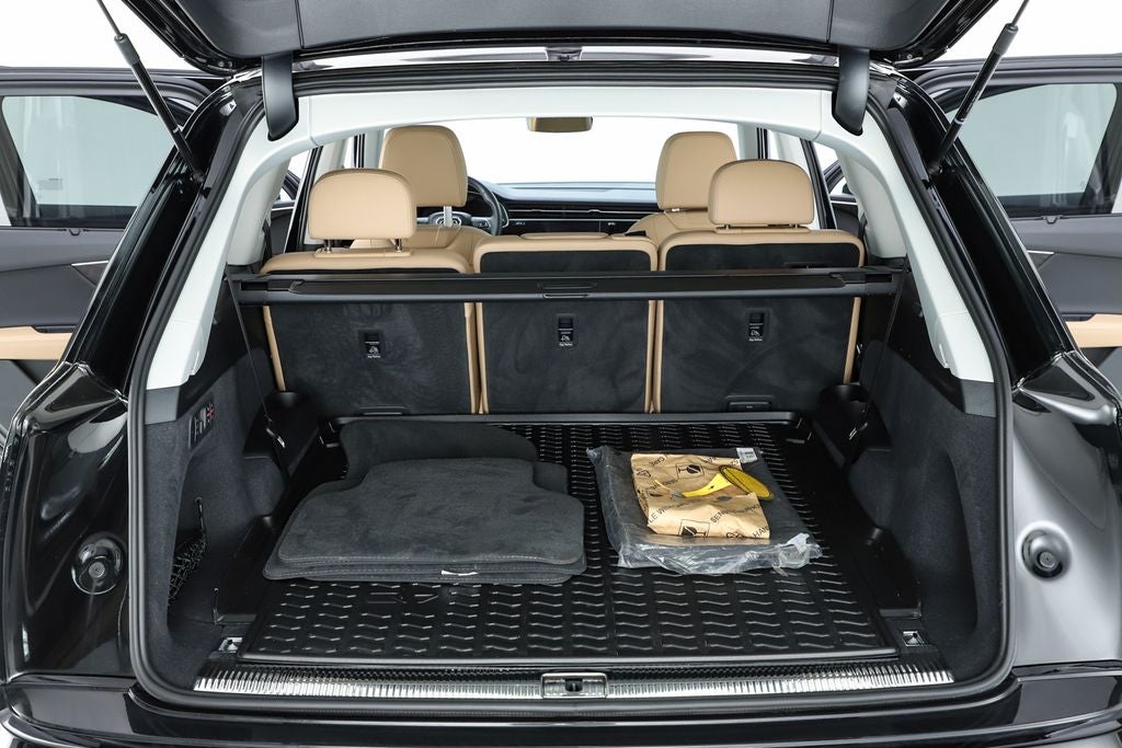 2025 Audi Q7 55 Premium Plus quattro