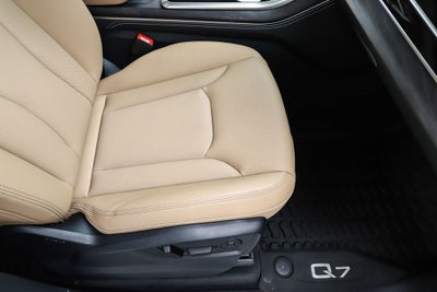 2025 Audi Q7 55 Premium Plus quattro
