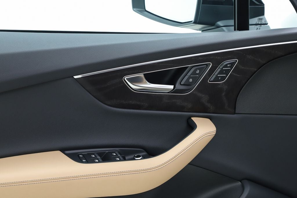 2025 Audi Q7 55 Premium Plus quattro