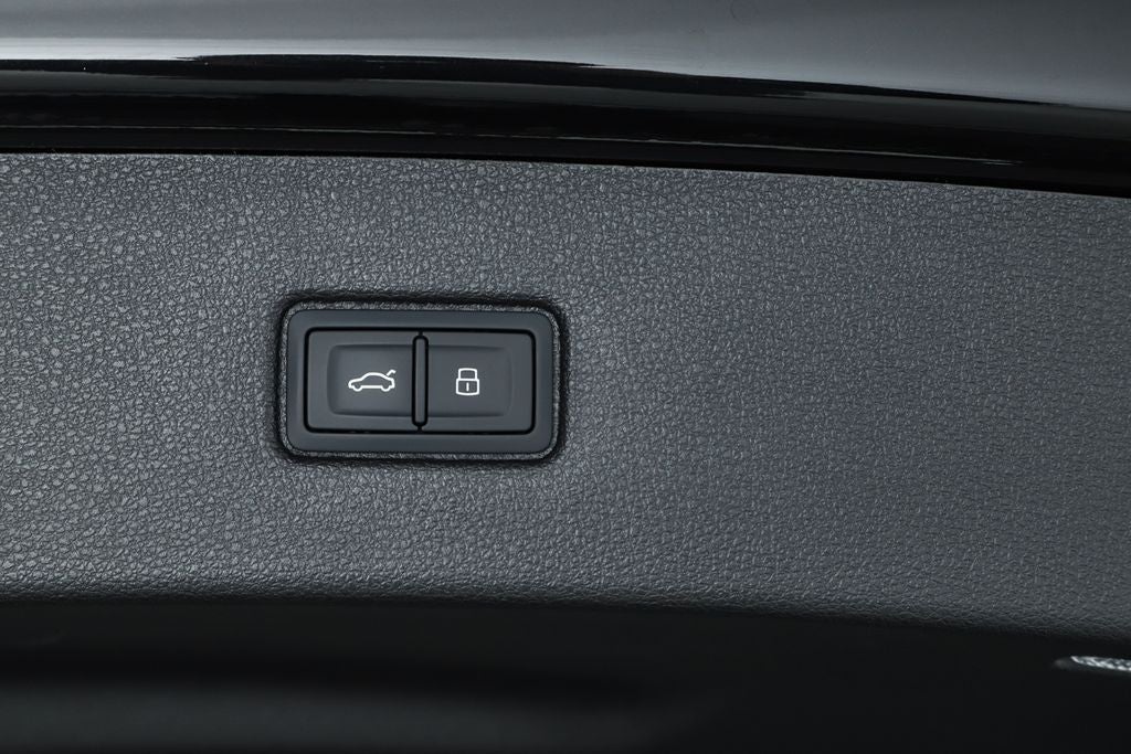 2025 Audi Q7 55 Premium Plus quattro