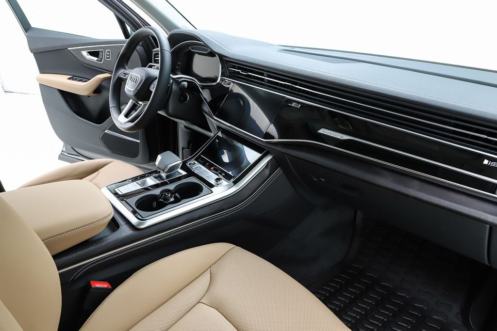 2025 Audi Q7 55 Premium Plus quattro