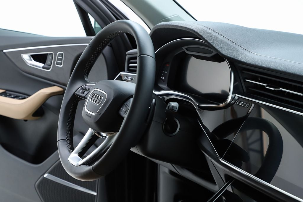 2025 Audi Q7 55 Premium Plus quattro