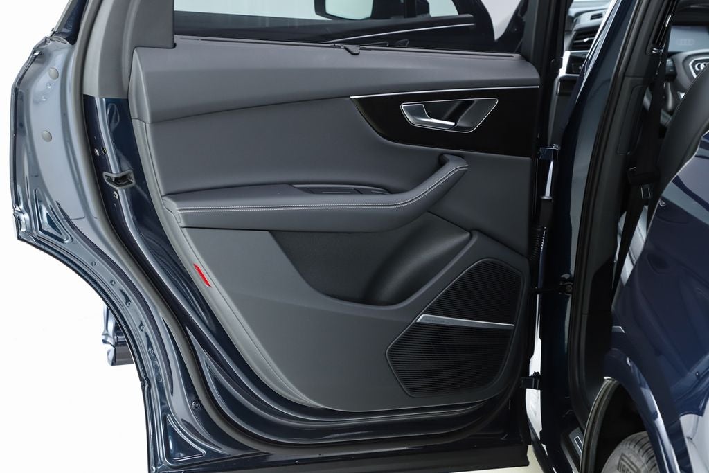 2025 Audi Q7 55 Premium Plus quattro