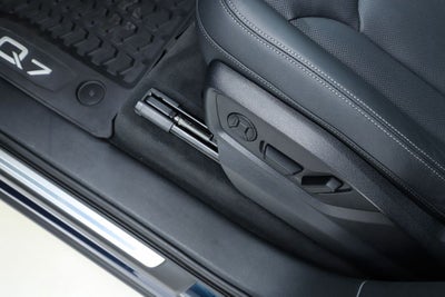 2025 Audi Q7 55 Premium Plus quattro