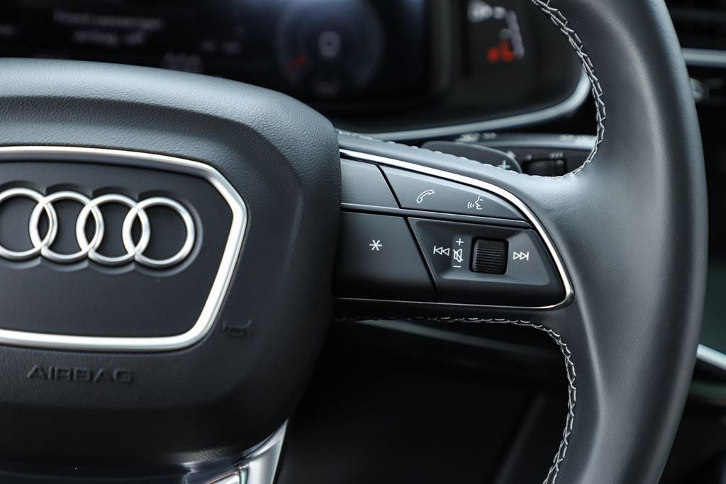 2025 Audi Q7 55 Premium Plus quattro