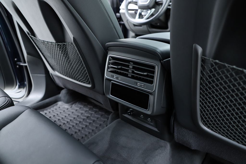 2025 Audi Q7 55 Premium Plus quattro