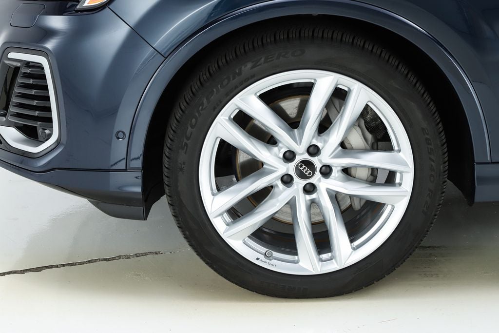 2025 Audi Q7 55 Premium Plus quattro