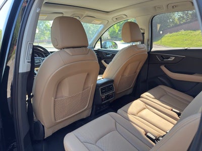 2025 Audi Q7 55 Premium Plus quattro