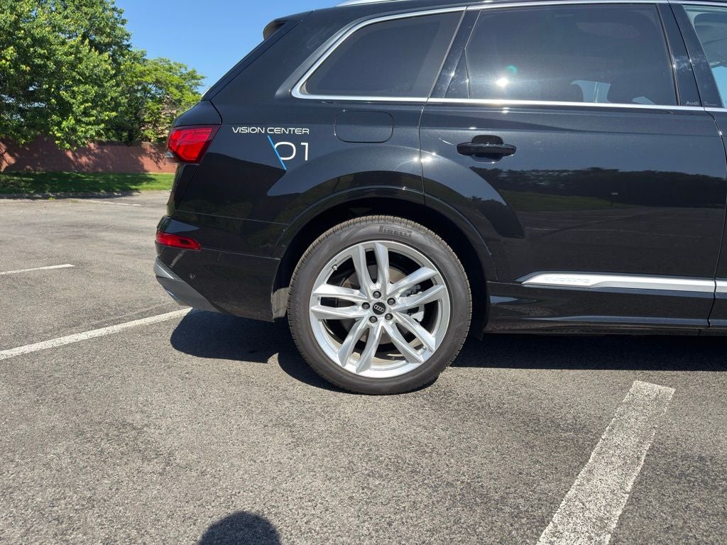 2025 Audi Q7 55 Premium Plus quattro