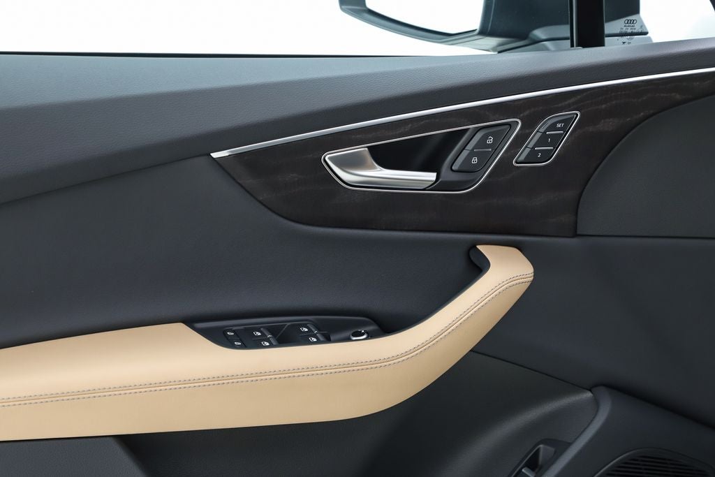 2025 Audi Q7 55 Premium Plus quattro