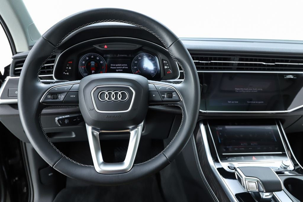 2025 Audi Q7 55 Premium Plus quattro
