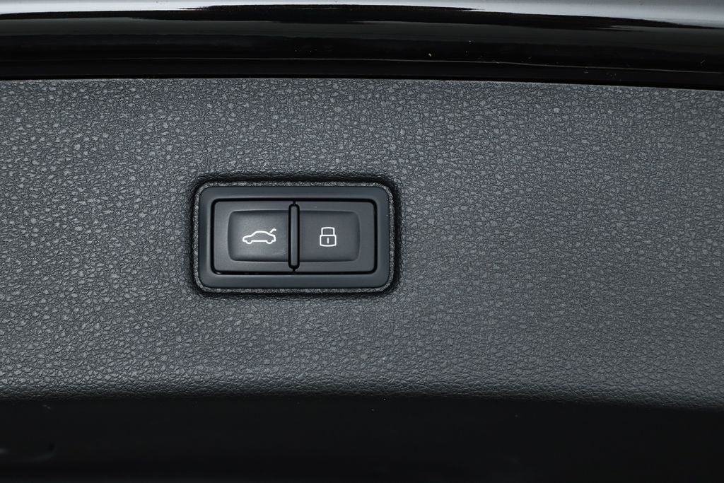 2025 Audi Q7 55 Premium Plus quattro