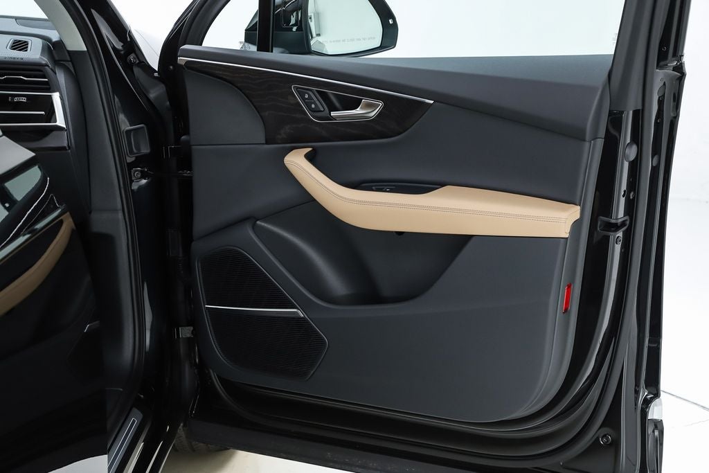 2025 Audi Q7 55 Premium Plus quattro