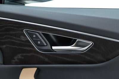 2025 Audi Q7 55 Premium Plus quattro
