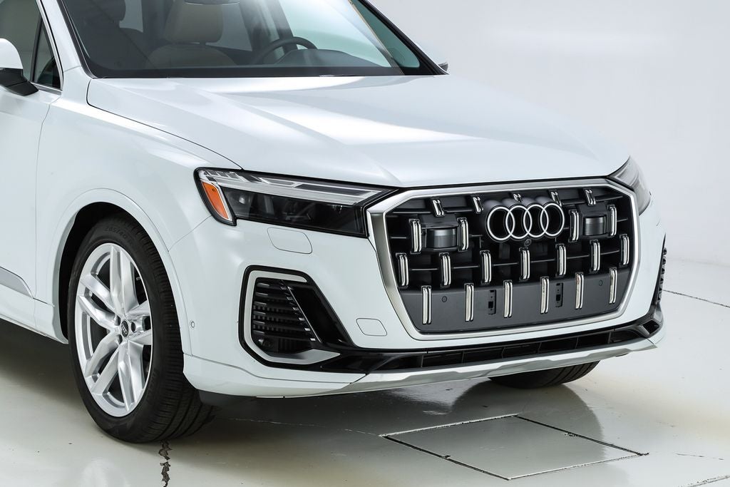 2025 Audi Q7 55 Premium Plus quattro