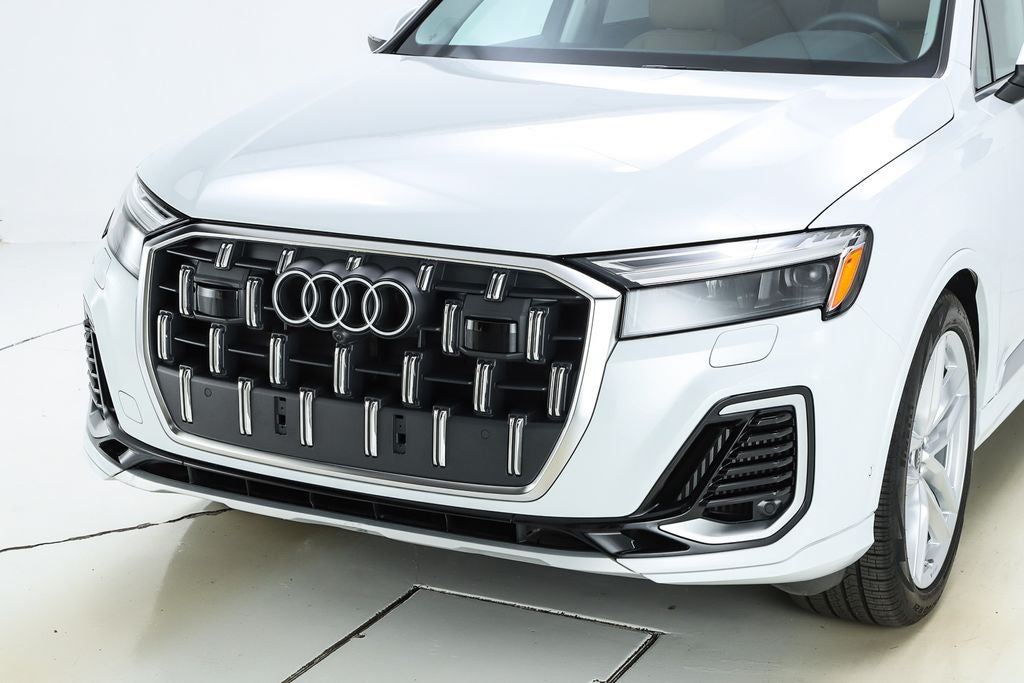 2025 Audi Q7 55 Premium Plus quattro