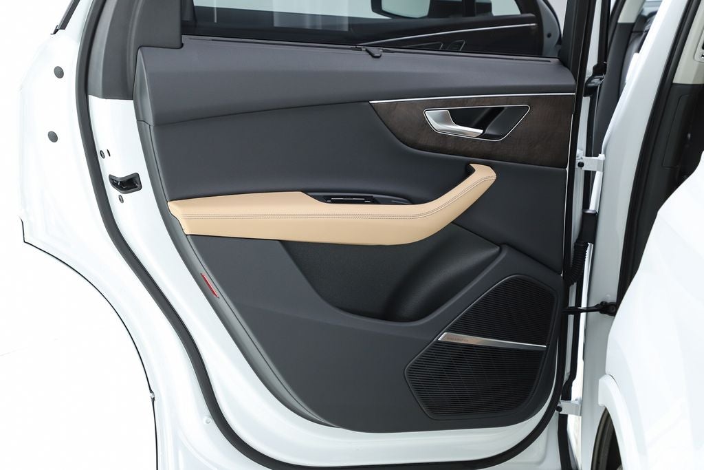 2025 Audi Q7 55 Premium Plus quattro