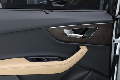 2025 Audi Q7 55 Premium Plus quattro