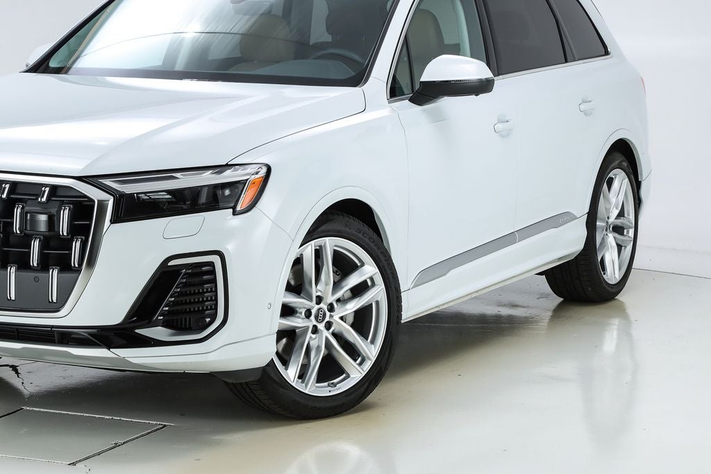 2025 Audi Q7 55 Premium Plus quattro