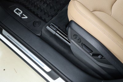 2025 Audi Q7 55 Premium Plus quattro