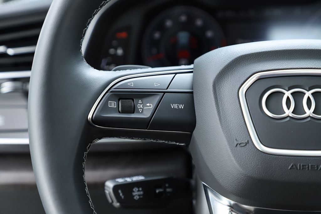 2025 Audi Q7 55 Premium Plus quattro