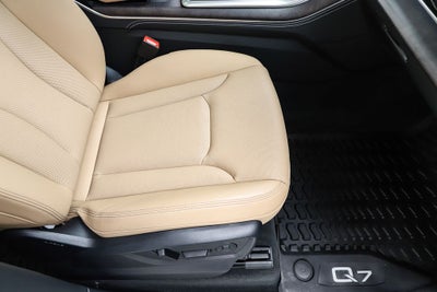 2025 Audi Q7 55 Premium Plus quattro