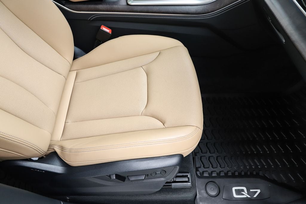 2025 Audi Q7 55 Premium Plus quattro