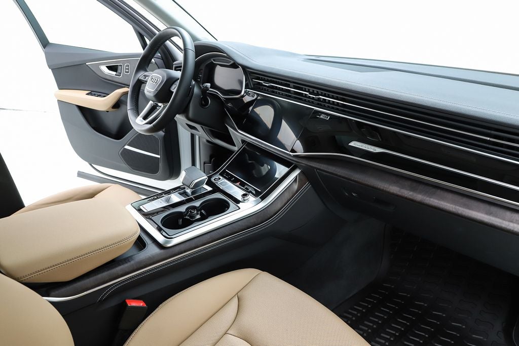 2025 Audi Q7 55 Premium Plus quattro