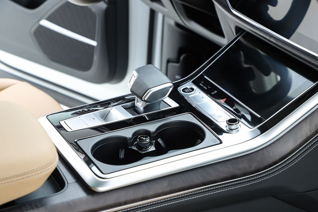 2025 Audi Q7 55 Premium Plus quattro