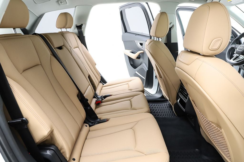 2025 Audi Q7 55 Premium Plus quattro