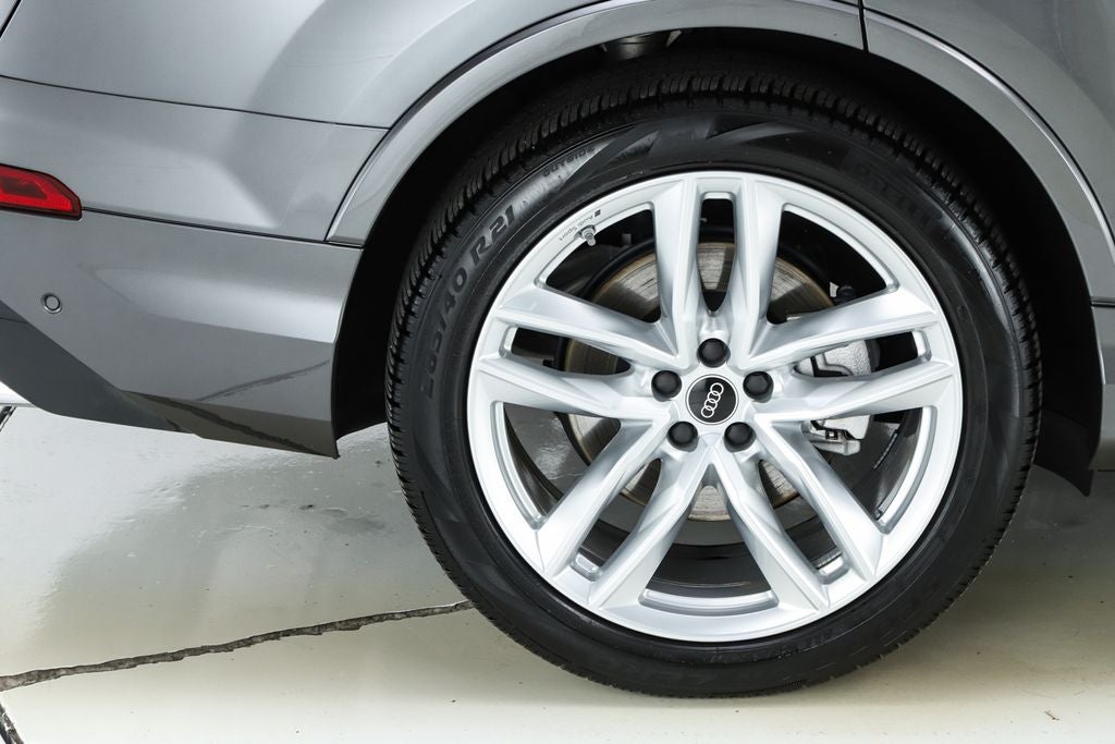 2025 Audi Q7 55 Premium Plus quattro