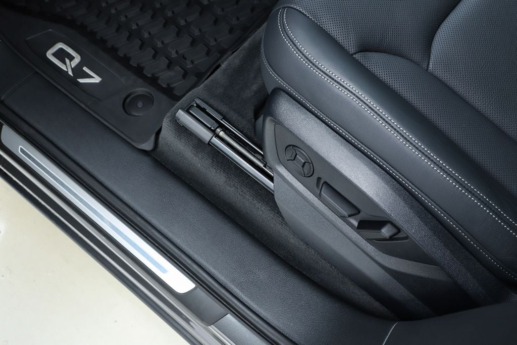 2025 Audi Q7 55 Premium Plus quattro