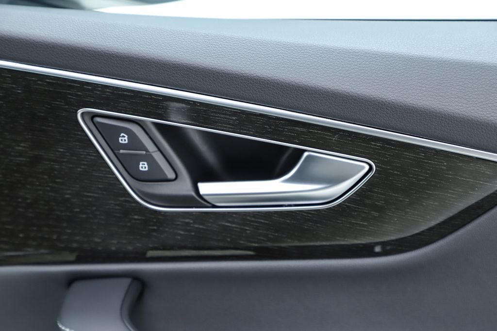 2025 Audi Q7 55 Premium Plus quattro