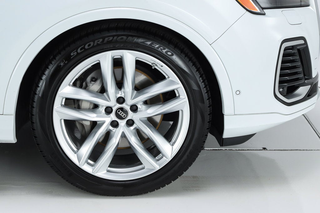 2025 Audi Q7 55 Premium Plus quattro