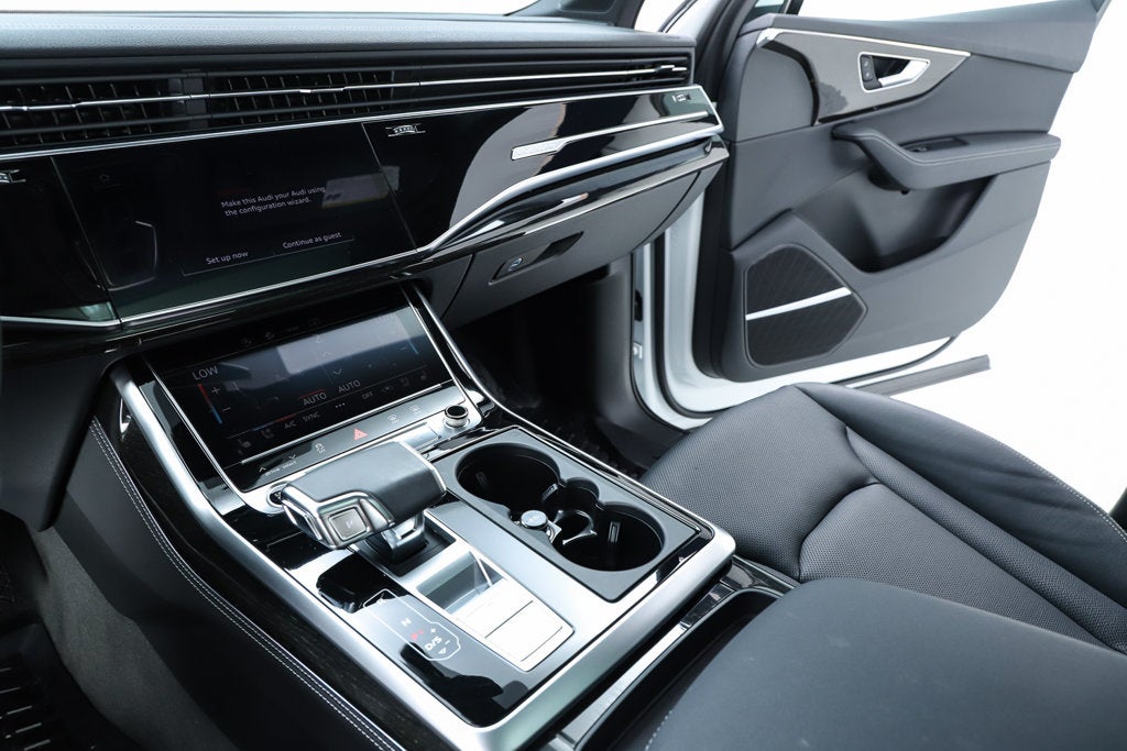 2025 Audi Q7 55 Premium Plus quattro