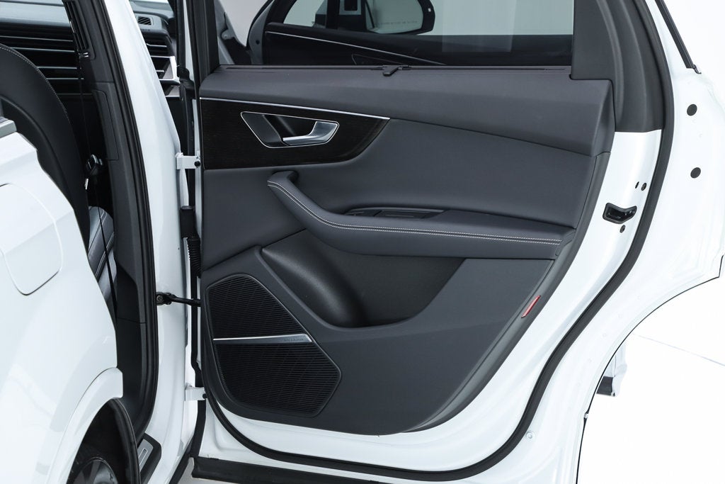 2025 Audi Q7 55 Premium Plus quattro