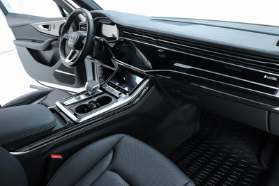 2025 Audi Q7 55 Premium Plus quattro